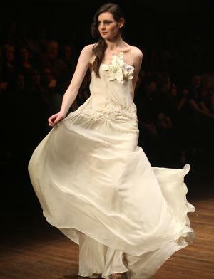 MSFW: Akira on the catwalk.
(Homepage, Gorman on show)